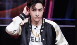 爆料娱乐圈王一博,娱乐圈的闪耀新星，多面才华引关注