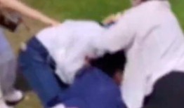 新闻爆料孩子打架视频播放,孩子打架视频引发社会关注