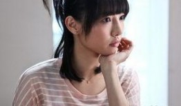 白百合之恋 在线观看,一场跨越时空的浪漫邂逅