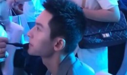 娱乐圈十大吃瓜女星小说,揭秘十大吃瓜女星的幕后故事