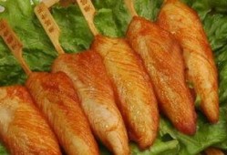 爆料鸡柳制作过程视频,从原料到成品，一探究竟