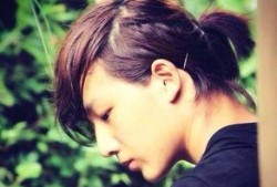 李宏毅爆料敖瑞鹏视频,揭秘娱乐圈不为人知的一面